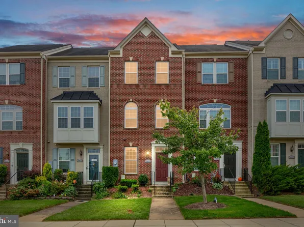3809 Commodore Joshua Barney Dr NE, Washington, DC 20018