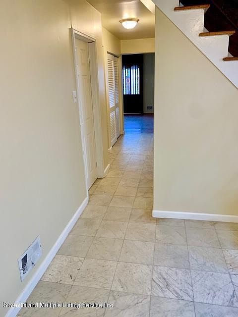 1st image of 73 Carnegie Ave