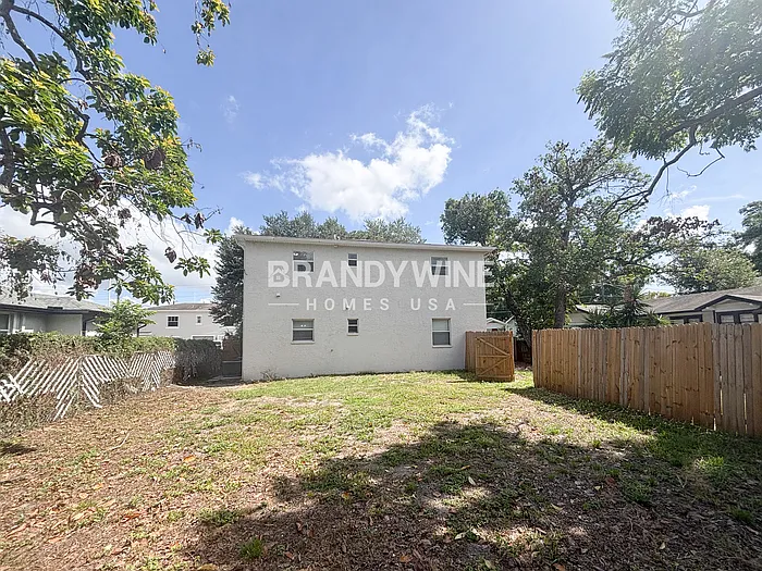 803 E Baker St — Photo 28