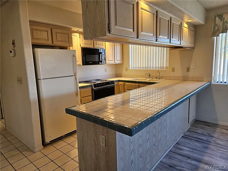 2022 Merrill Ln #5A — Photo 7