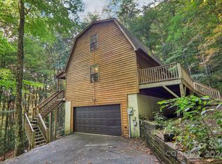579 Apple Creek Rd, Waynesville, NC 28786