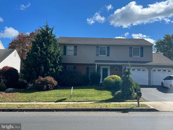 817 Broadcasting Rd, Reading, PA 19610