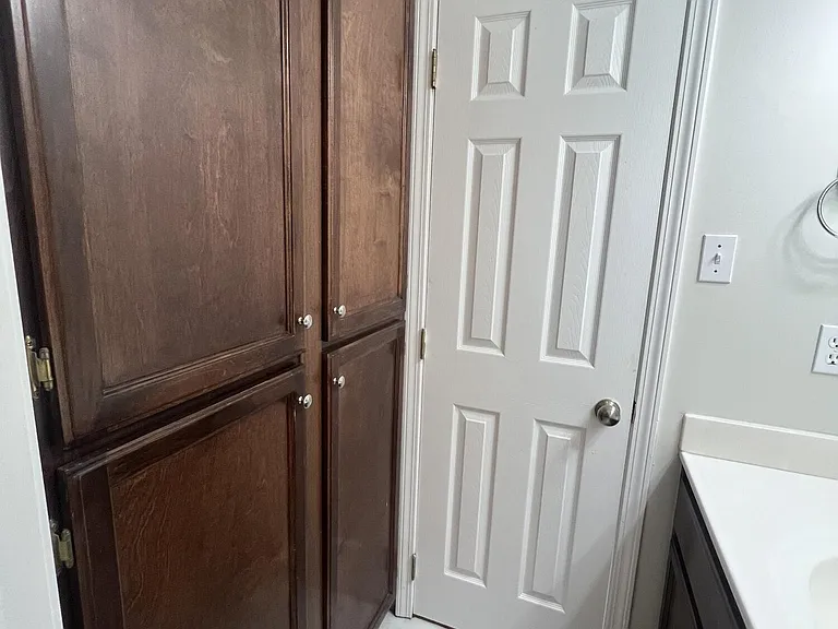 11029 Windsor Hill Dr — Photo 15