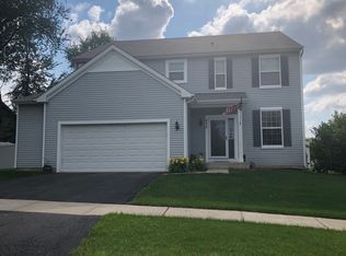 895 Roger Rd, Woodstock, IL 60098