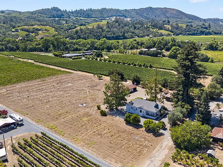 4980 Dry Creek Rd — Photo 22