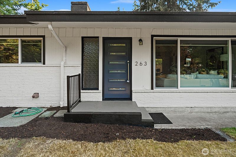 2nd image of 263 N 171st Street