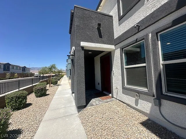 9469 Peaceful River Ave — Photo 1