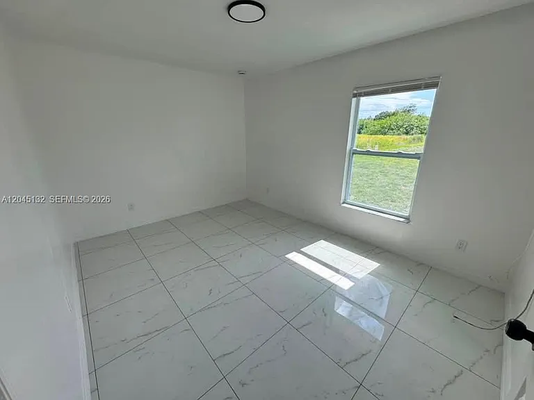 732 Ichabod Ave #732 — Photo 17