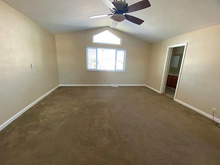 229 Potrero St — Photo 19