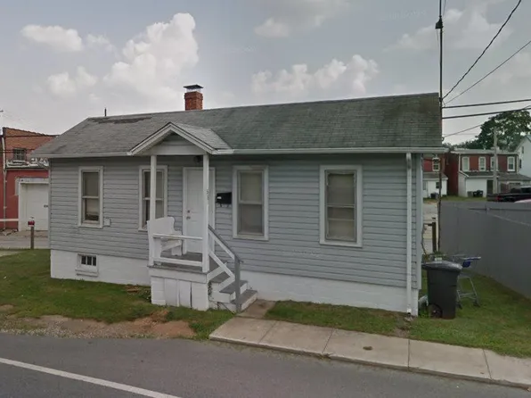 66 Carroll St, Westminster, MD 21157