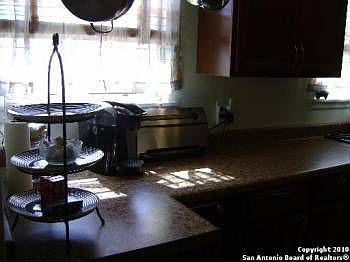 4th image of 1723 Escalon Ave