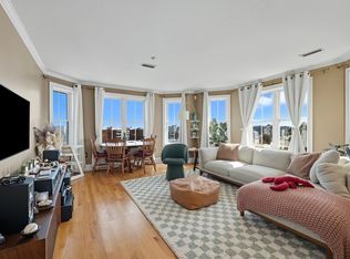 39 Dorchester St APT 18, South Boston, MA 02127