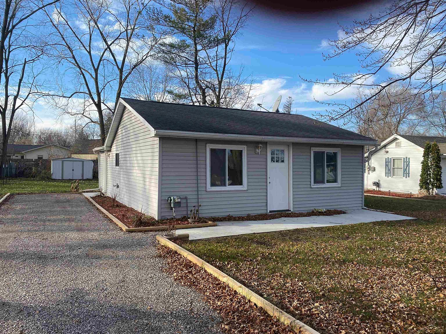 216 Cedar St, Hemlock, MI 48626 Zillow