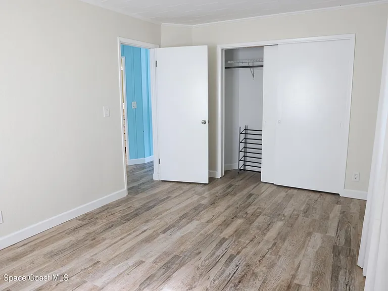 1100 Pine St — Photo 11