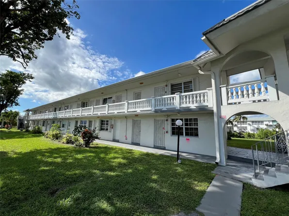 165 NE 203rd Terrace #C29, Miami, FL 33179