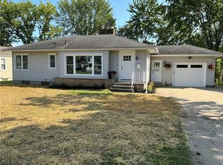 251 Hilliard Rd, Elyria, OH 44035