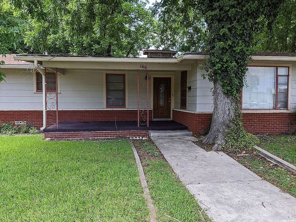 1st image of 166 Clemens Ave