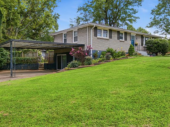 3rd image of 5001 Bonnawell Dr