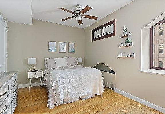 4th image of 21 S William St APT 7C
