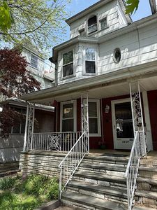 8437 90th St, Jamaica, NY, 11421