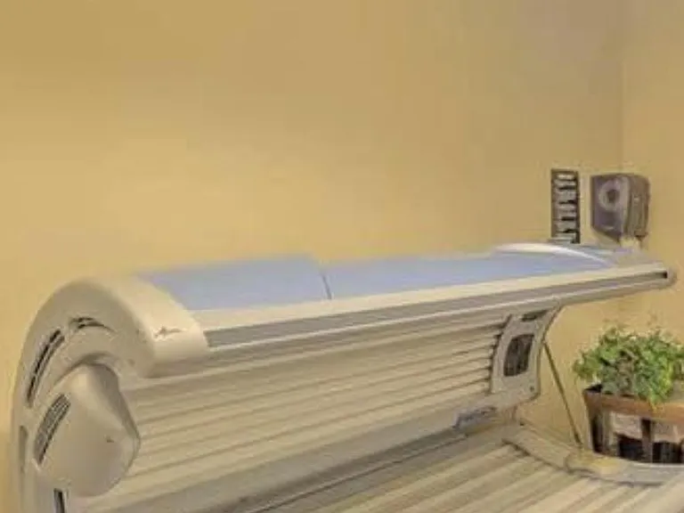 Tanning bed