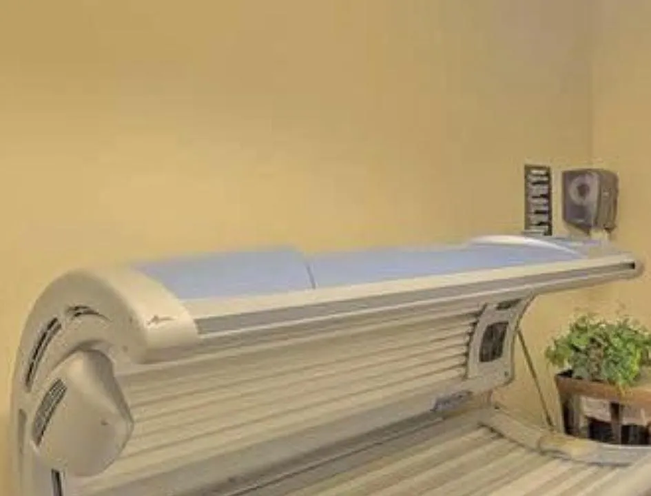 Tanning bed