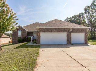 1120 N Bluegill St, Nixa, MO 65714