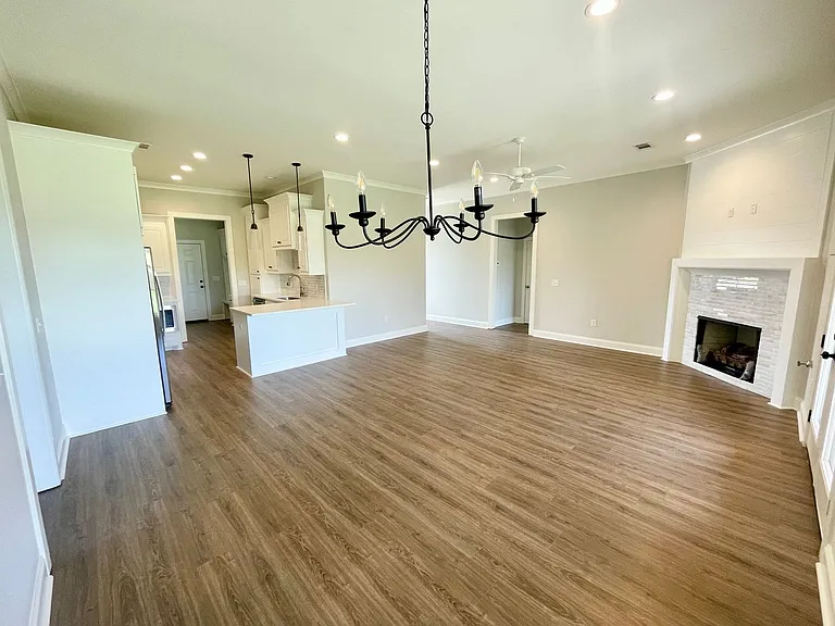 502 Black Cherry Cv — Photo 9