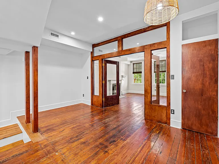 1427 Bolton St #2 — Photo 7
