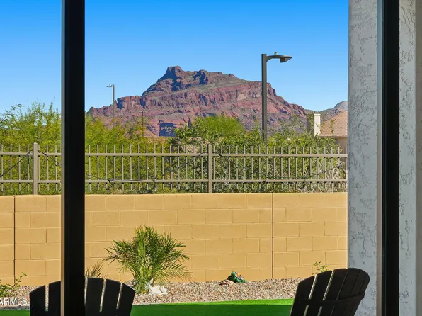 5934 E REDMONT Drive, Mesa, AZ 85215