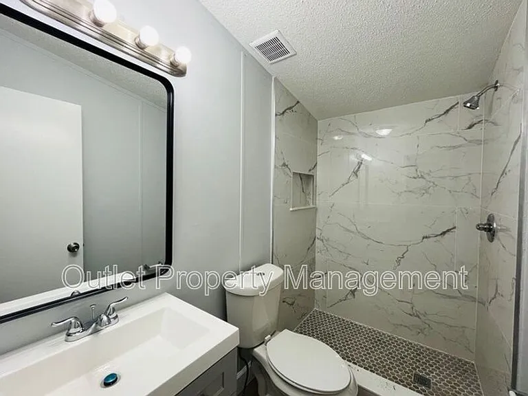 15710 Bermuda St — Photo 14