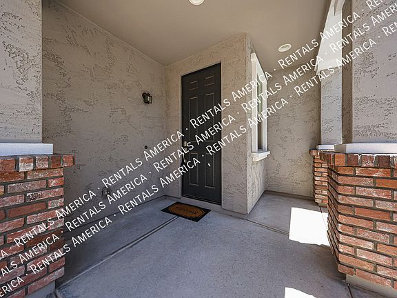 3rd image of 257 N 56th Pl