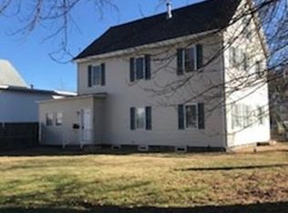 32 Weetamoe St, Fall River, MA 02720