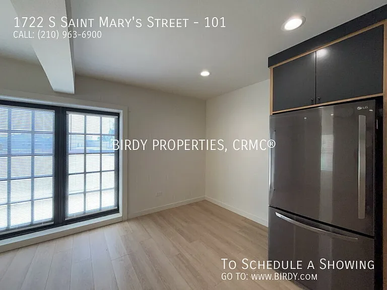 1722 S Saint Marys St #101 — Photo 9