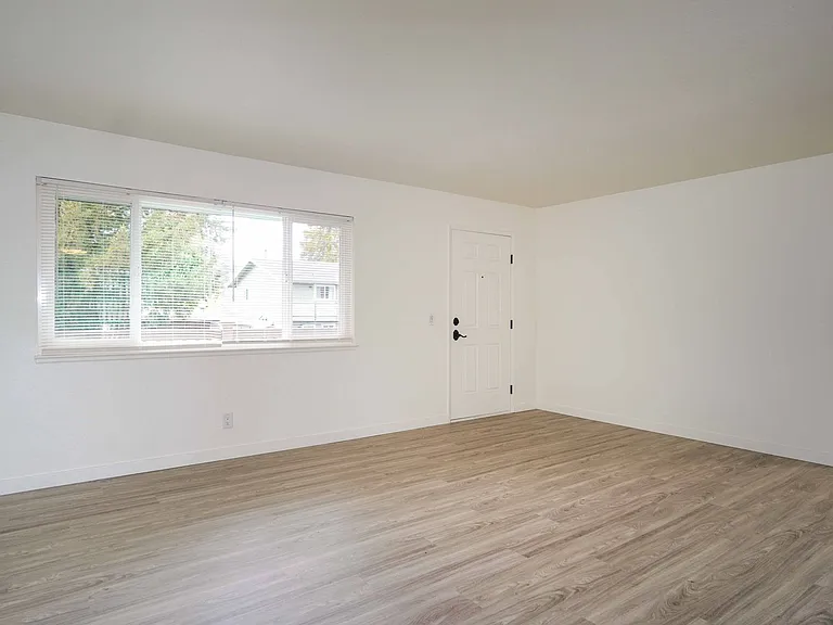 324 Mountain View Ave — Photo 13
