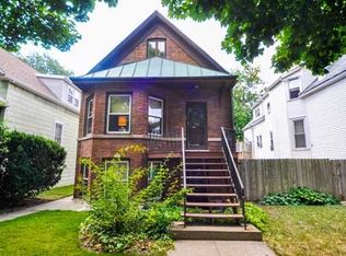 2919 W Roscoe St, Chicago, IL 60618