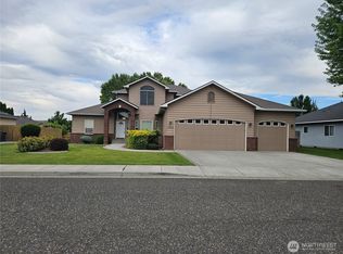 1240 Vintage Avenue, Richland, WA