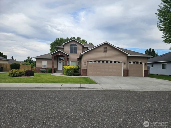 1240 Vintage Avenue, Richland, WA 99352