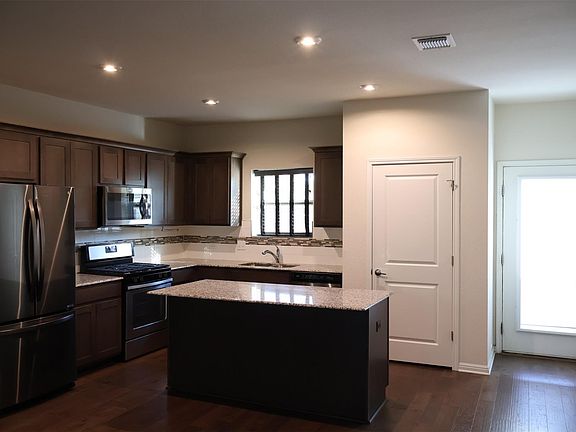 5th image of 5801 Charles Merle Dr Unit A