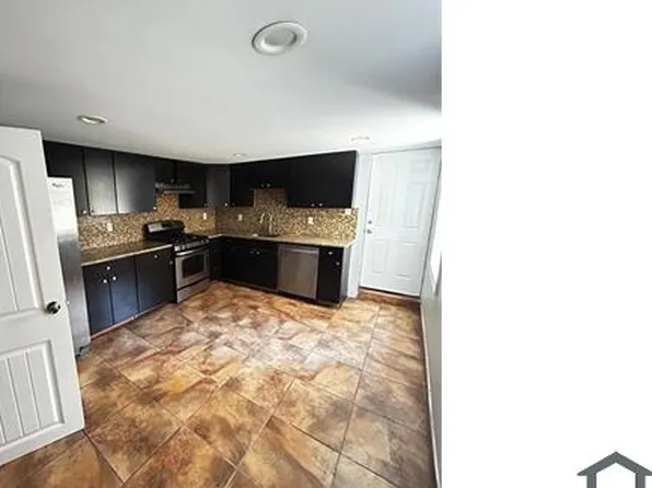 1621 Swain St, Philadelphia, PA 19130