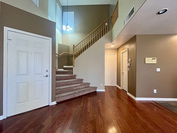 4th image of 8433 Antique Cameo Ave