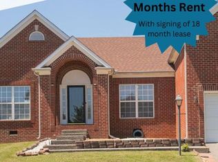 113 Cabin Branch Cir, Hendersonville, TN 37075
