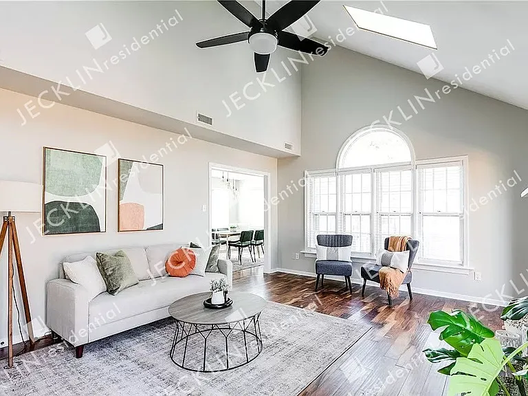 4670 Rollingwood Ln — Photo 26