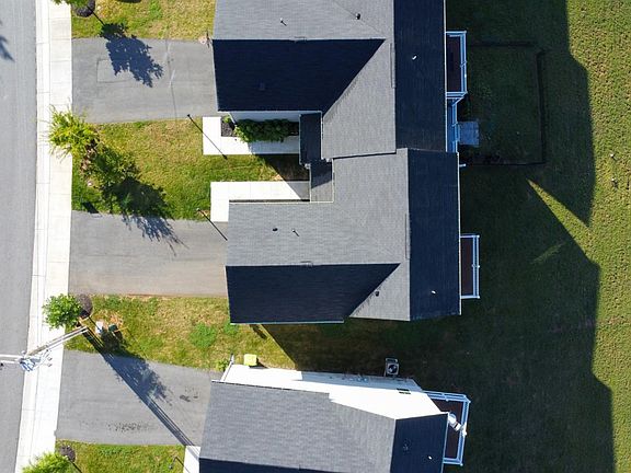 2nd image of 2629 Confederate Ave