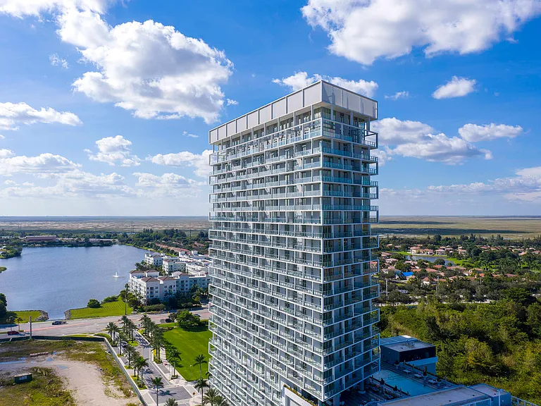 2000 Metropica Way #2107 — Photo 4
