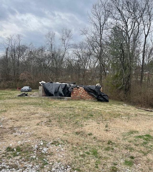 1st image of 400 Bowen Ave