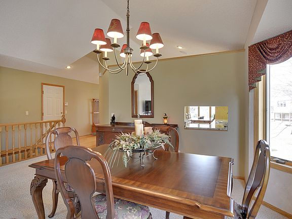 5th image of 5804 Forestview Ln N