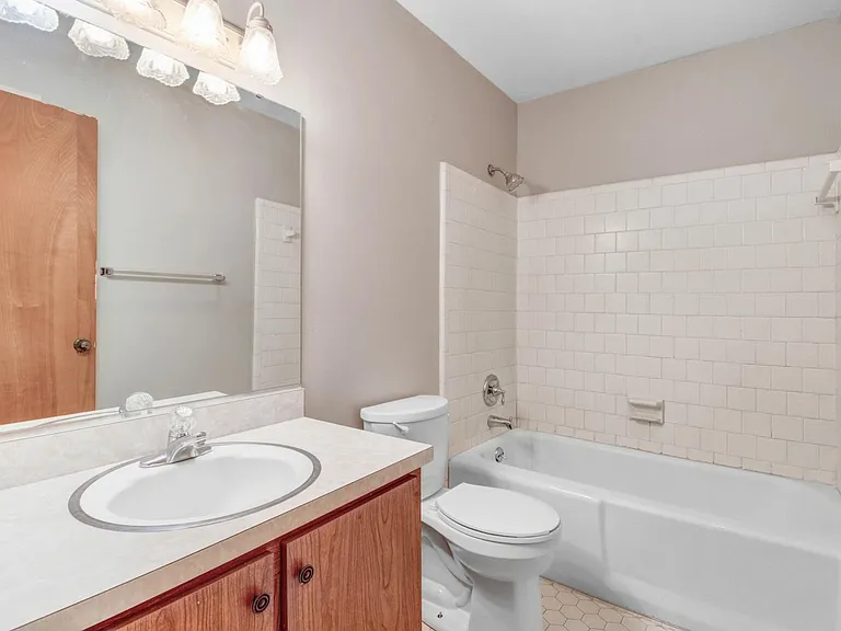 151 Scott Hills Dr #D-1 — Photo 16