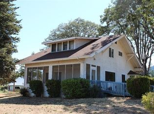 3115 Ross Ln, Medford, OR 97502