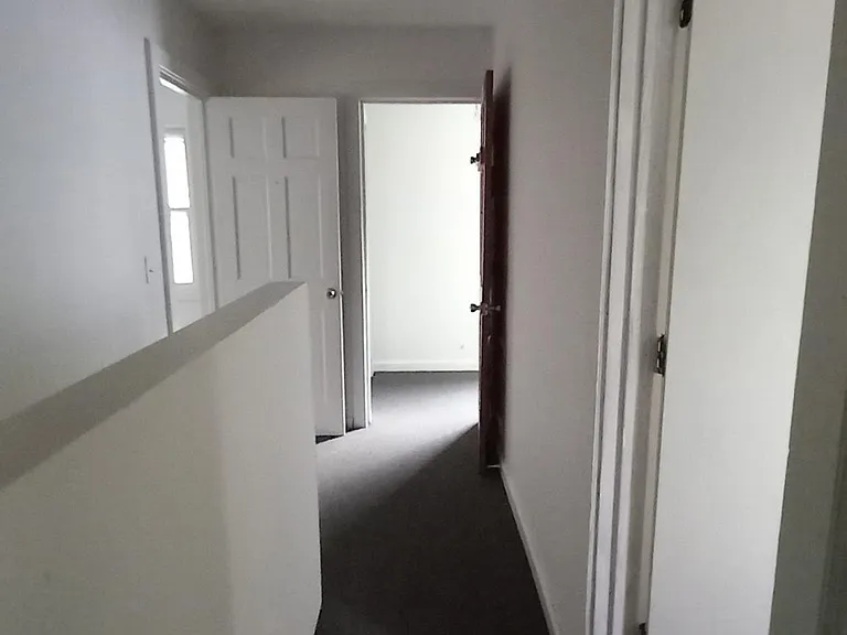 217 Cretin Ave N — Photo 13